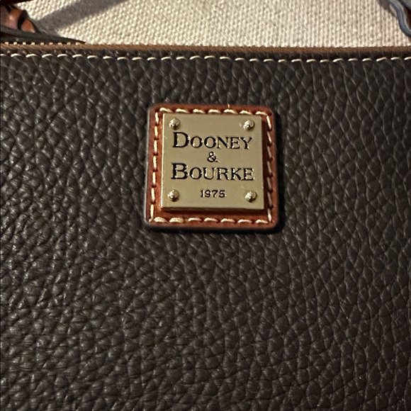 Dooney & Bourke Pebble Grain Ella Crossbody - Picture 2 of 4